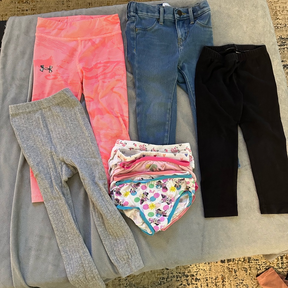 Bundle of size 2 jeans, leggings, panties!